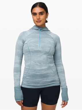 Lululemon Swiftly Speec Hooded 1/2 Zip *Water Resistant Light Blue/teal